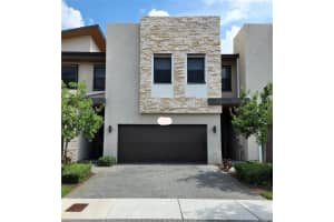 10410 NW 78th Terrace, Doral, FL 33178, Sold 09/08/23