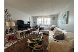 7440 Harding Ave APT 303, Miami Beach, FL 33141, Sold 09/19/23
