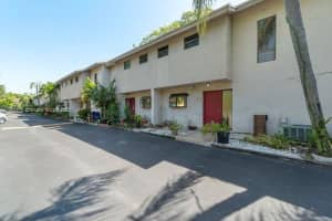 740 SE 1st Way APT 111, Deerfield Beach, FL 33441, Sold 07/05/23
