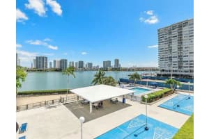 2750 NE 183rd St APT 1508, Aventura, FL 33160, Sold 03/27/24