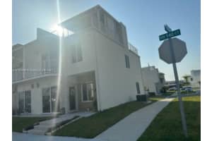 25854 SW 139th Path, Naranja, FL 33032, Sold 06/21/23