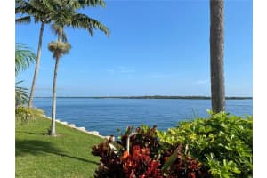 100 Doolen Ct APT 213, North Palm Beach, FL 33408, Sold 09/07/23