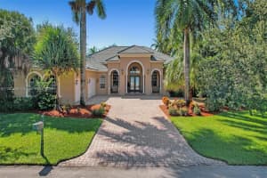 12600 N Stonebrook Cir, Davie, FL 33330, Sold 06/29/23