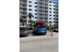 1251 NE 108th St APT 221, Miami, FL 33161, Sold 02/08/24