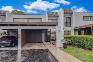 6524 Kendale Lakes Dr APT 1504, Miami, FL 33183, Sold 07/17/23