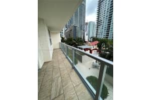 1155 Brickell Bay Dr APT 806, Miami, FL 33131, Sold 09/25/23