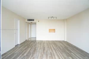 5701 Collins Ave APT 1707, Miami Beach, FL 33140, Sold 06/27/23