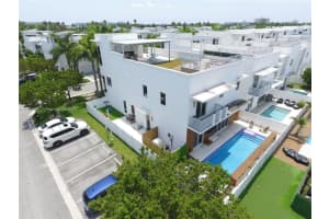 8219 NW 34th St, Doral, FL 33122, Sold 07/14/23