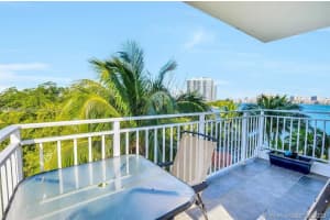 16590 NE 26th Ave APT 504, North Miami Beach, FL 33160, Sold 09/22/23