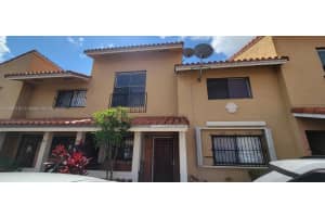 2740 W 62nd St APT 102, Hialeah, FL 33016, Sold 06/05/23