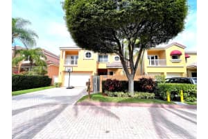 20758 NE 37th Ave, Aventura, FL 33180, Sold 02/28/24