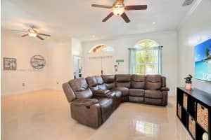 3015 SE 4th Pl, Homestead, FL 33033, Sold 06/16/23