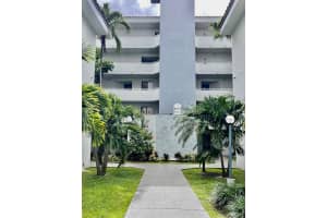 8215 SW 152nd Ave # G-316, Miami, FL 33193, Sold 06/20/23