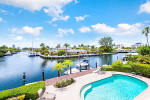 642 Oleander Dr, Hallandale Beach, FL 33009, Sold 08/11/23