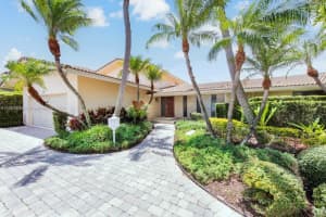 642 Oleander Dr, Hallandale Beach, FL 33009, Sold 08/11/23