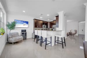 1049 Thistle Creek Ct, Weston, FL 33327, Sold 07/25/23