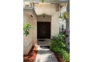 10495 NW 69th Terrace, Doral, FL 33178, Sold 11/09/23