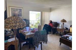 7232 SW 94th Pl APT E7, Miami, FL 33173, Sold 08/01/23