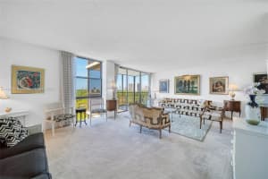 20379 W Country Club Dr APT 840, Aventura, FL 33180, Sold 01/08/24