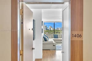 3701 N Country Club Dr APT 1406, Aventura, FL 33180, Sold 07/06/23