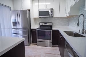 20205 NE 3rd Ct APT 4, Miami, FL 33179, Sold 06/21/23