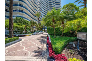 9601 Collins Ave APT 1607, Bal Harbour, FL 33154, Sold 01/25/24