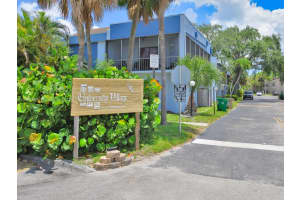 2774 S University Dr #10c, Davie, FL 33328, Sold 09/05/23