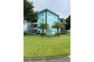 4141 NW 44th Ave APT 114, Lauderdale Lakes, FL 33319, Sold 10/18/23