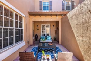 14720 SW 6th St, Pembroke Pines, FL 33027, Sold 07/03/23