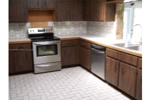14450 SW 17th St, Davie, FL 33325, Sold 07/26/23