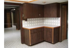 14450 SW 17th St, Davie, FL 33325, Sold 07/26/23