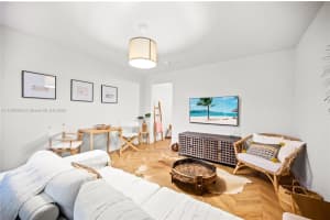 911 Meridian Ave APT 106, Miami Beach, FL 33139, Sold 08/08/23