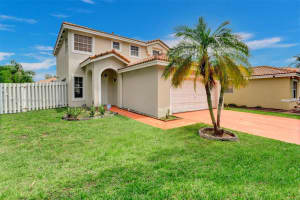 7963 S Silverado Cir, Hollywood, FL 33024, Sold 07/31/23
