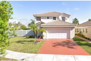 7963 S Silverado Cir, Hollywood, FL 33024, Sold 07/31/23