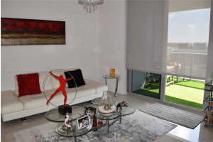 488 NE 18th St #3904, Miami, FL 33132, Sold 08/25/23