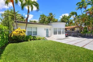 3020 Alton Rd, Miami Beach, FL 33140, Sold 08/25/23