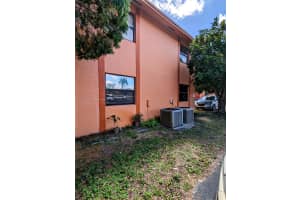 6425 W 27th Ct Apt 204-6, Hialeah, FL 33016, Sold 10/03/23