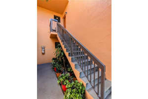 6425 W 27th Ct Apt 204-6, Hialeah, FL 33016, Sold 10/03/23