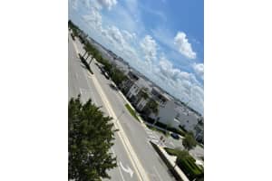 10465 NW 66th St, Doral, FL 33178, Sold 08/25/23