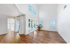 1065 Silverbell St, Hollywood, FL 33019, Sold 07/17/23