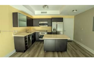 90 SW 3rd St APT 1115, Miami, FL 33130, Sold 09/08/23