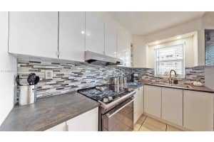 3133 S Ocean Dr APT 118, Hallandale Beach, FL 33009, Sold 10/16/23