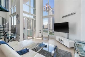 300 S Biscayne Blvd l 1014, Miami, FL 33131, Sold 07/07/23