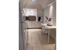 3801 S Ocean Dr #2r, Hollywood, FL 33019, Sold 09/18/23
