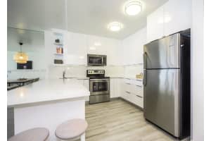 5601 Collins Ave APT 1204, Miami Beach, FL 33140, - MLS#A11389175