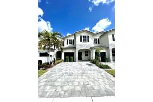 2679 SE 13th St #2679, Homestead, FL 33035, Sold 07/28/23