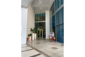 200 Biscayne Blvd Way APT 4308, Miami, FL 33131, Sold 06/22/23