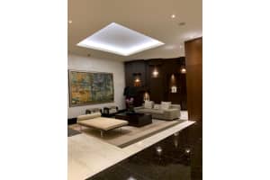 200 Biscayne Blvd Way APT 4308, Miami, FL 33131, Sold 06/22/23