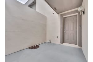 7422 SW 105th Pl, Miami, FL 33173, Sold 06/09/23