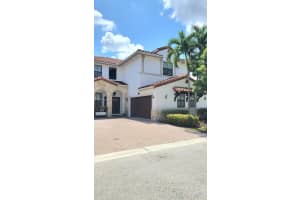 941 N W 97th Ct, Doral, FL 33172, Sold 08/07/23